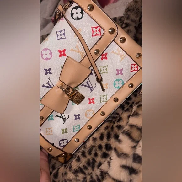 Designer inspired purse - Picture 14 of 16